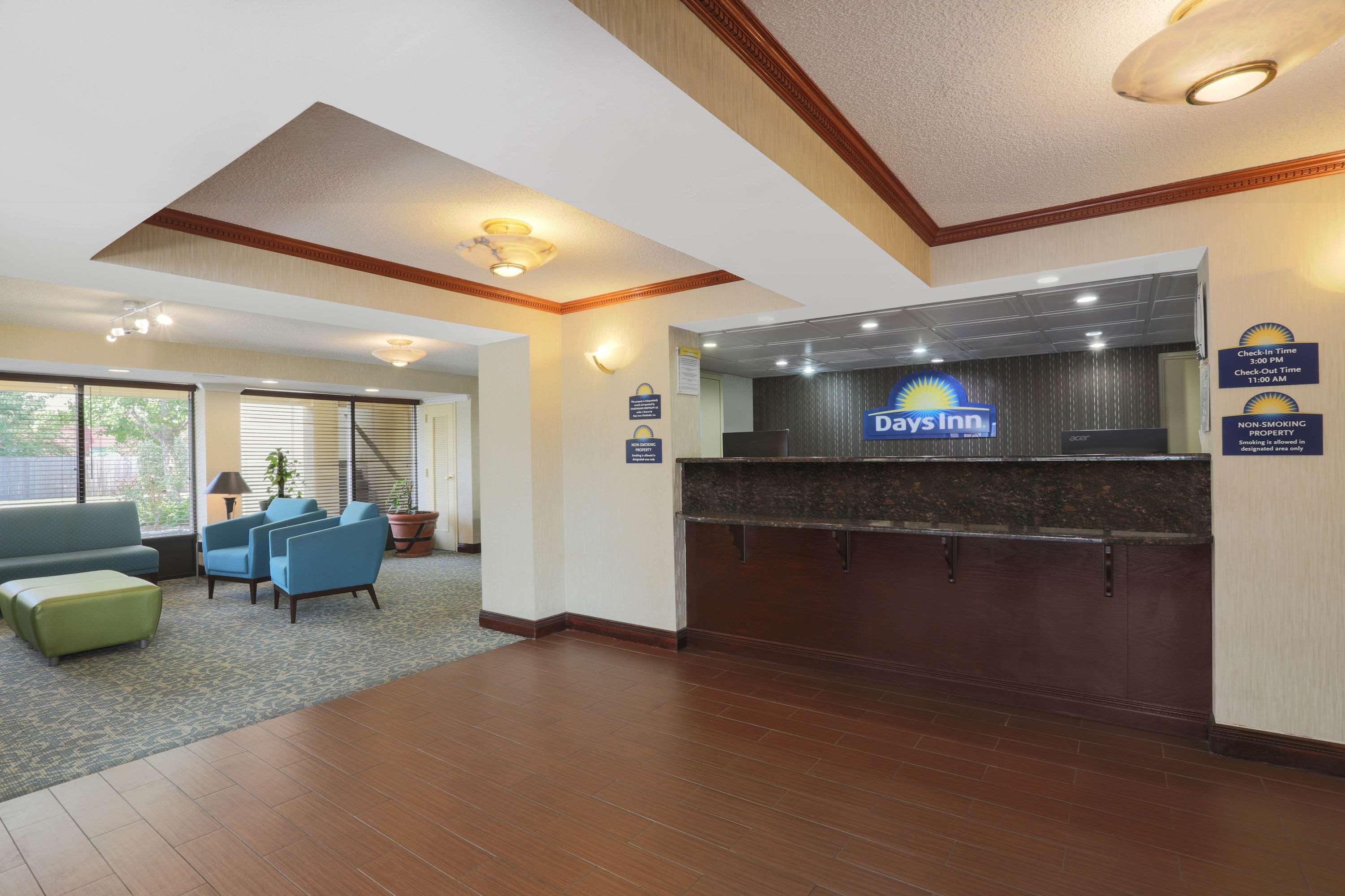 Days Inn By Wyndham Newark Wilmington מראה חיצוני תמונה
