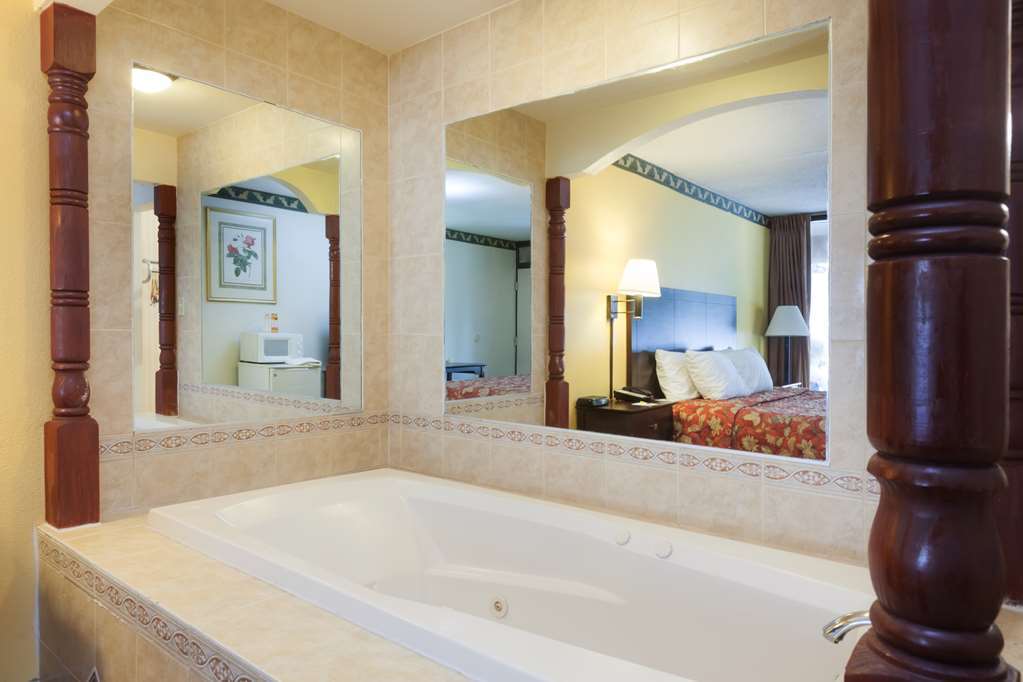 Days Inn By Wyndham Newark Wilmington חדר תמונה