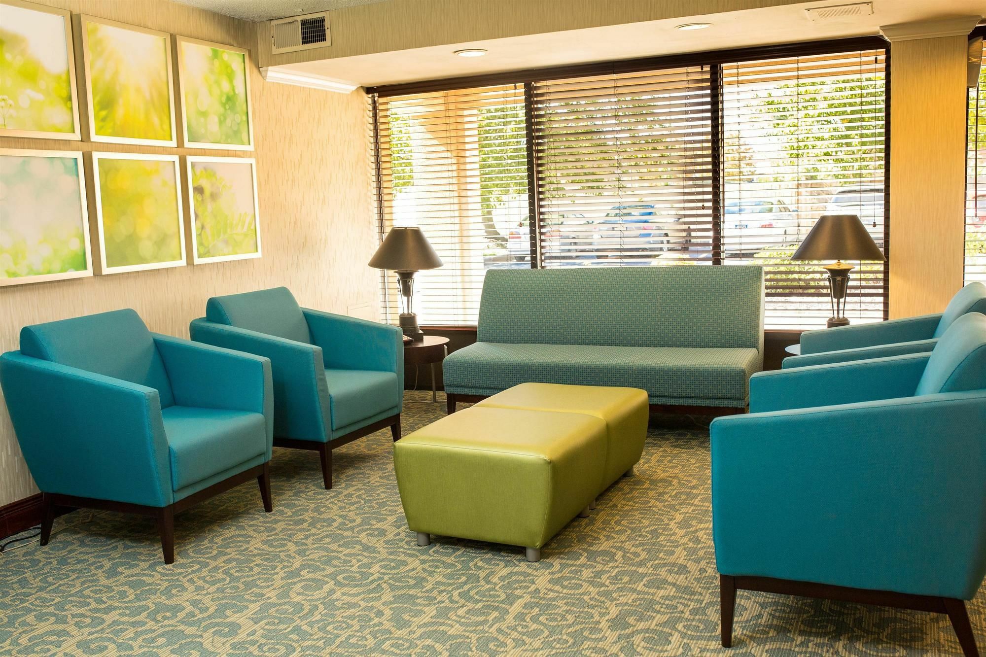 Days Inn By Wyndham Newark Wilmington מראה חיצוני תמונה